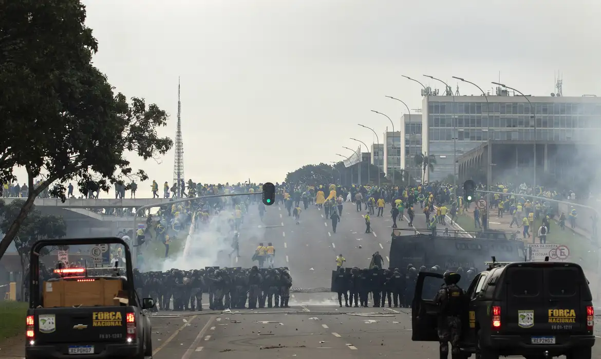 PGR liga trama golpista de Bolsonaro aos atos de 8 de janeiro