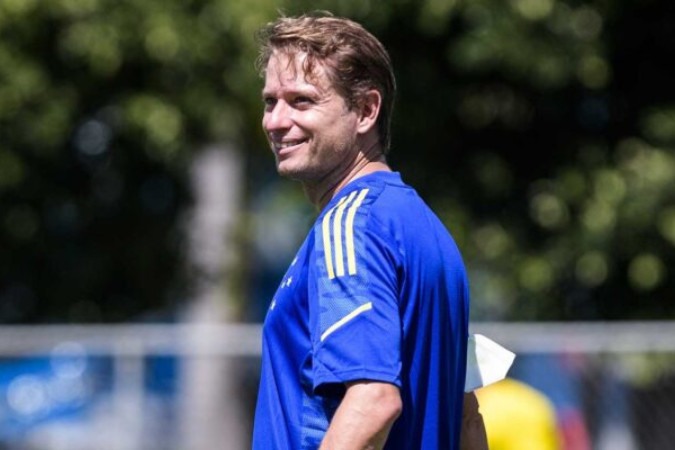  Treino do Cruzeiro Sub-20, na Toca da Raposa 2, em Belo Horizonte. Foto: Gustavo Aleixo/Cruzeiro IMPORTANTE: Imagem destinada a uso institucional e divulga....o, seu uso comercial est.. vetado incondicionalmente por seu autor e o Cruzeiro Esporte Clube. IMPORTANT: image intended for institutional use and distribution. Commercial use is prohibited unconditionally by its author and Cruzeiro Esporte Clube.
     -  (crédito:  Gustavo Aleixo)