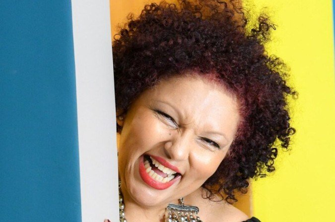 Cláudia Vieira começou a formação em música nos anos 2000 e o canto popular foi a porta de entrada. Em 2013, Cláudia foi eleita uma das 75 mulheres de referência no estado de Goiás pela trajetória artística e atuação em políticas culturais - (crédito: Layza Vasconcelos ) Cláudia Vieira começou a formação em música nos anos 2000 e o canto popular foi a porta de entrada. Em 2013, Cláudia foi eleita uma das 75 mulheres de referência no estado de Goiás pela trajetória artística e atuação em políticas culturais - (crédito: Layza Vasconcelos )