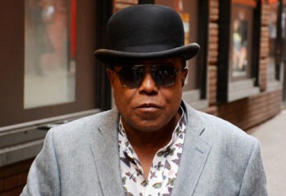 O cantor e compositor Toriano Adryll “Tito” Jackson, um dos irmãos de Michael Jackson, morreu no dia 15/09/2024, aos 70 anos. O músico sofreu um ataque cardíaco em um shopping, de acordo com o ex-empresário Steve Manning.
 -  (crédito: Divulgação)