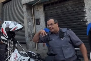 Policial militar fardados faz 'o M' durante ato político de Pablo Marçal em São Paulo -  (crédito: Reprodução Instagram @pablomarçalporsp)