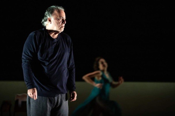 O que só sabemos juntos
Com Denise Fraga e Tony Ramos. Hoje, amanhã e sábado, às 17h e às 20h, no Teatro Planalto (Centro de Convenções Ulysses Guimarães - SDC - Eixo Monumental). Ingressos: a partir de R$ 20,00 (meia) e R$ 40. Não recomendada para menores de 12 anos
