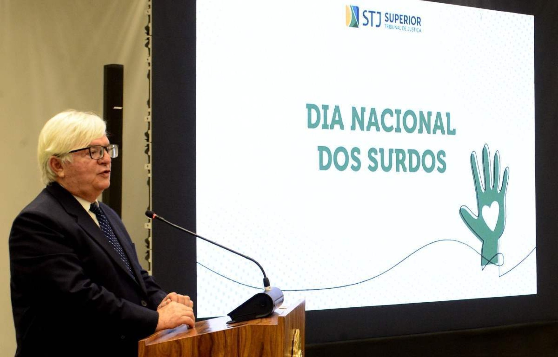 STJ promove evento em homenagem ao Dia Nacional dos Surdos