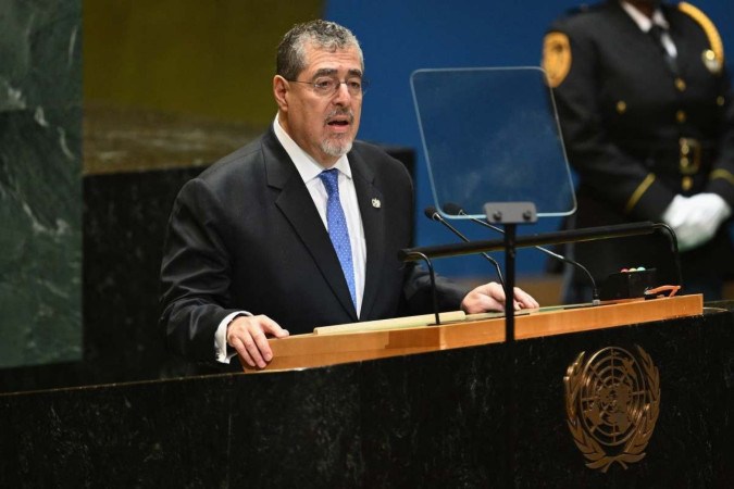 Presidente da Guatemala, Bernardo Arevalo em discurso na 79ª Assembleia das Nações Unidas -  (crédito: ANGELA WEISS / AFP)