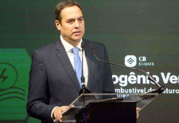 Ed Alves/CB/DA Press