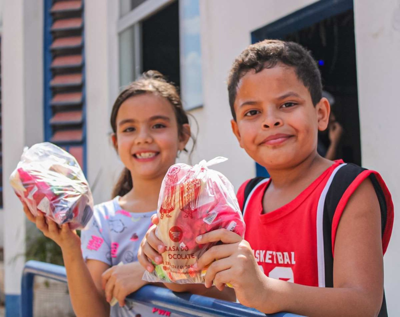 Cosme e Damião: Fé, tradição e doçura nas ruas do Distrito Federal