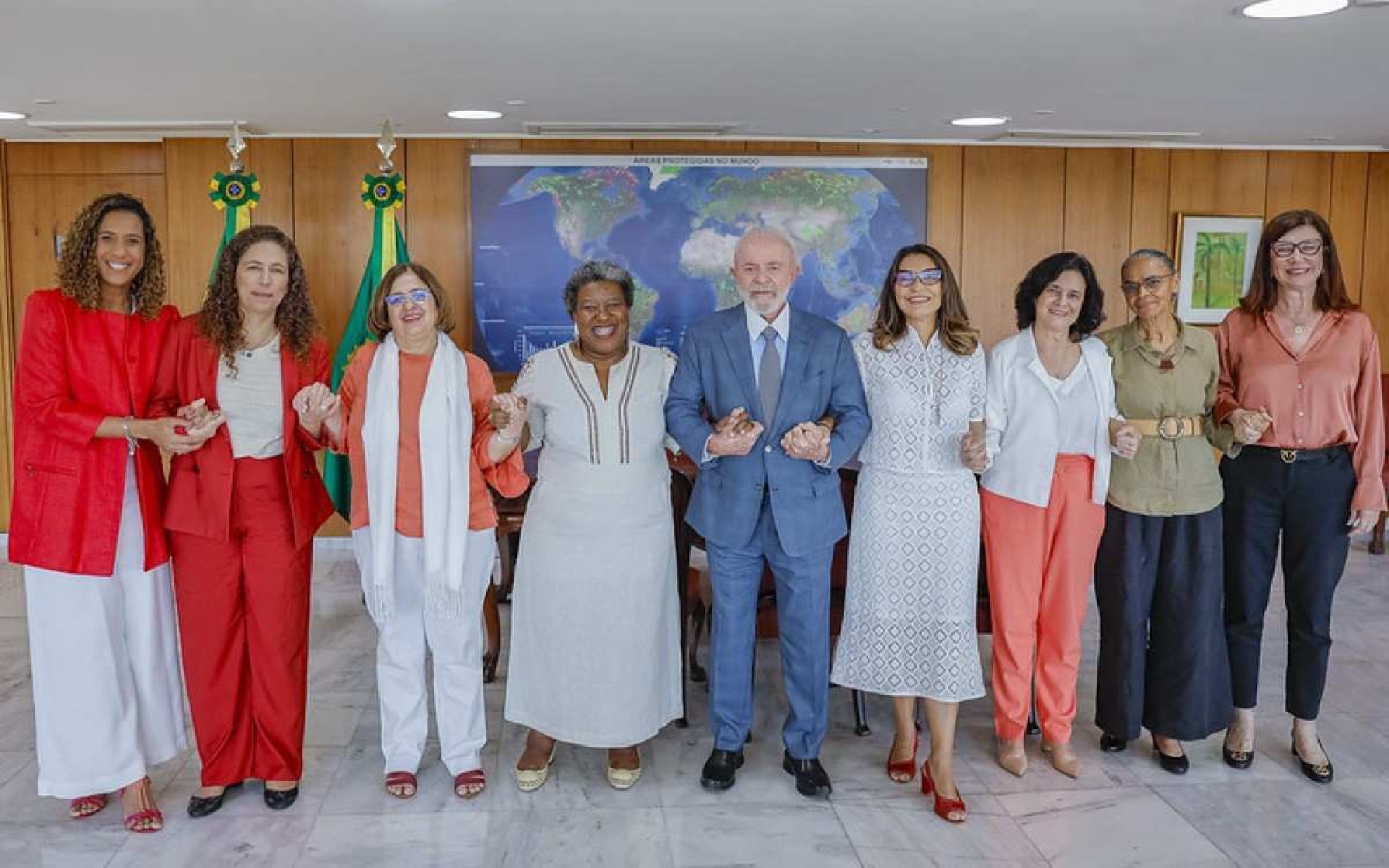 Anielle Franco celebra posse de Macaé Evaristo: 