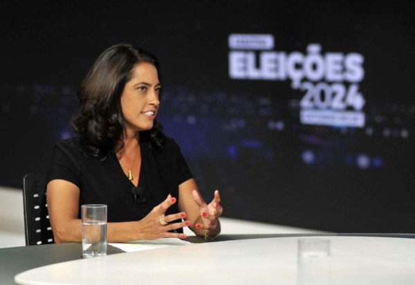 Caroline Fleury comentou quais serão os principais desafios para quem assumir o comando desses municípios -  (crédito: Minervino Júnior/CB/D.A.Press)