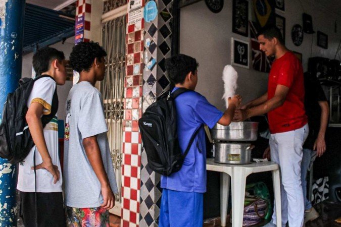 Teve festa na sede da torcida organizada do Ceilândia