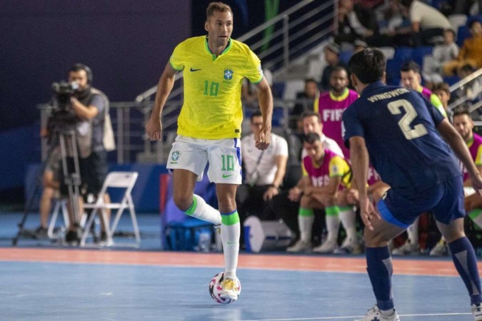 Eleito como o melhor jogador do mundo no último dia 13, o pivô já esteve de fora das oitavas de final, contra a Costa Rica -  (crédito: Leto Ribas / CBF)