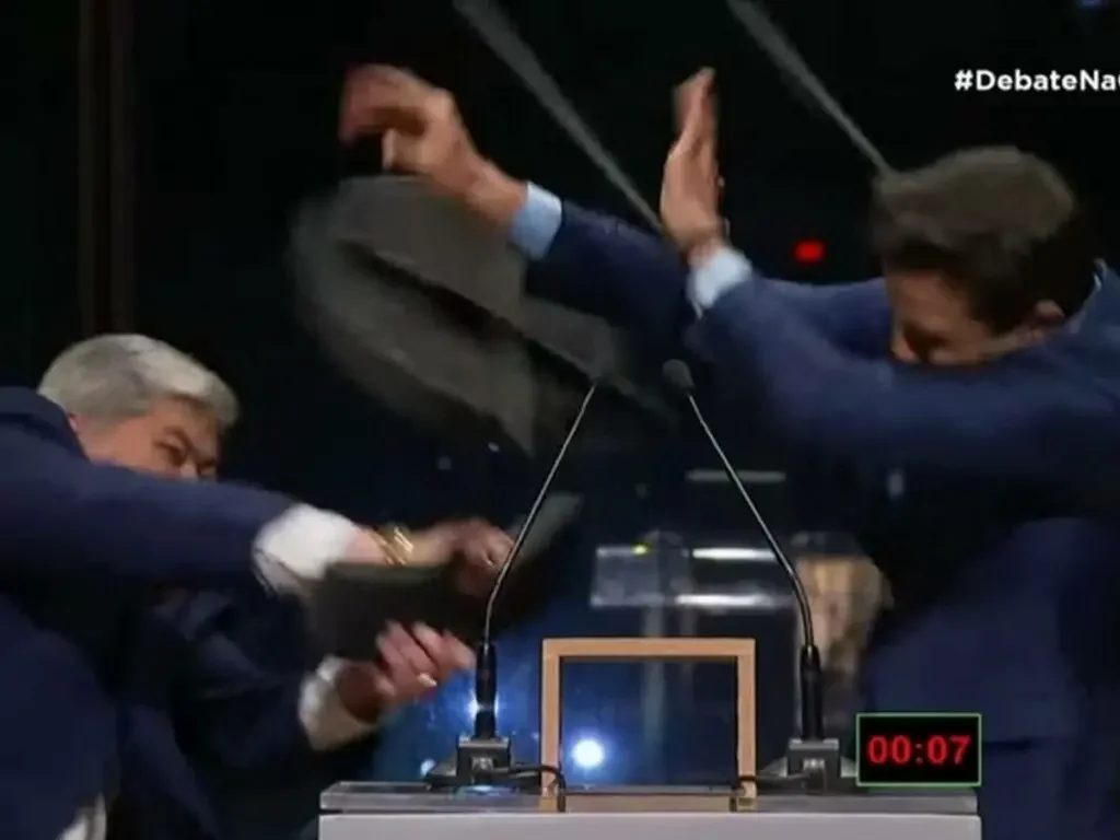 Datena (PSDB) foi processado por Pablo Marçal (PRTB), em virtude do polêmico episódio da cadeirada que o apresentador deu nele - (crédito: Reprodução/TV Cultura) Datena (PSDB) foi processado por Pablo Marçal (PRTB), em virtude do polêmico episódio da cadeirada que o apresentador deu nele - (crédito: Reprodução/TV Cultura)