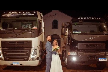 Noivos chegam dirigindo caminhão no próprio casamento, no Rio Grande do Sul  -  (crédito: Reprodução Instagram @marinaharth)