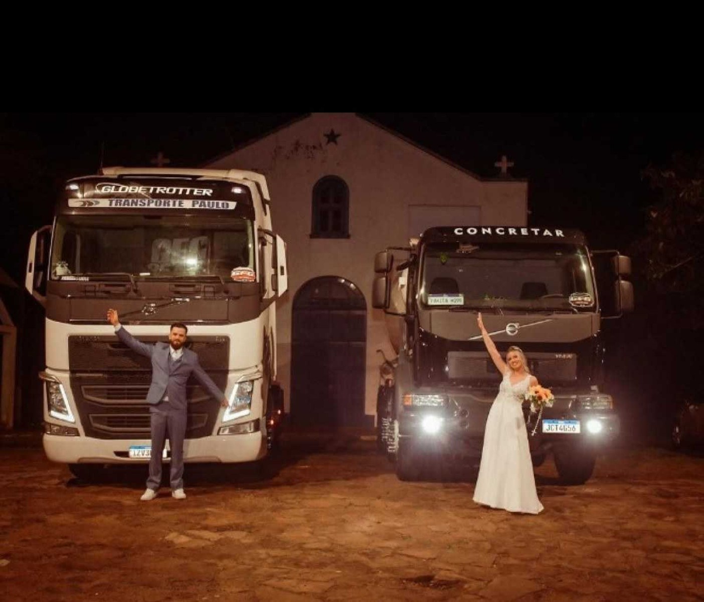 Noivos chegam dirigindo caminhão no próprio casamento, no Rio Grande do Sul 