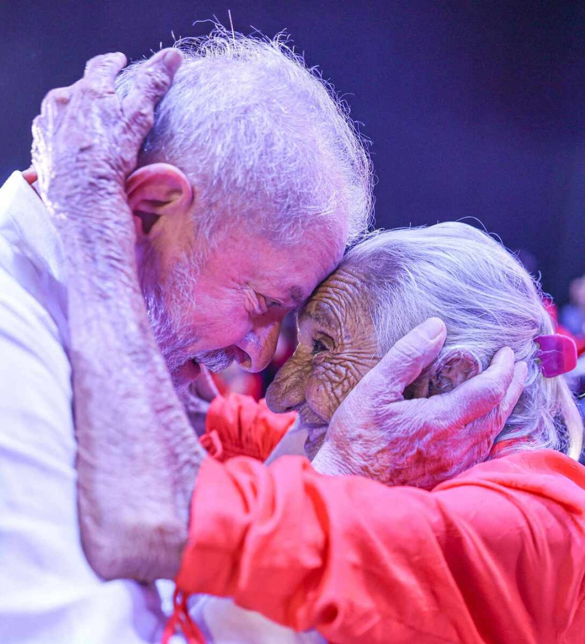 Lula e Dona Marilda, em 2022