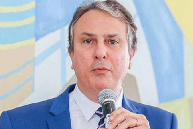 Atualmente, o programa consiste em remunerar estudantes de baixa renda do ensino m&eacute;dio. A informa&ccedil;&atilde;o foi divulgada pelo atual ministro da Educa&ccedil;&atilde;o, Camilo Santana, em entrevista ao jornal O Globo.