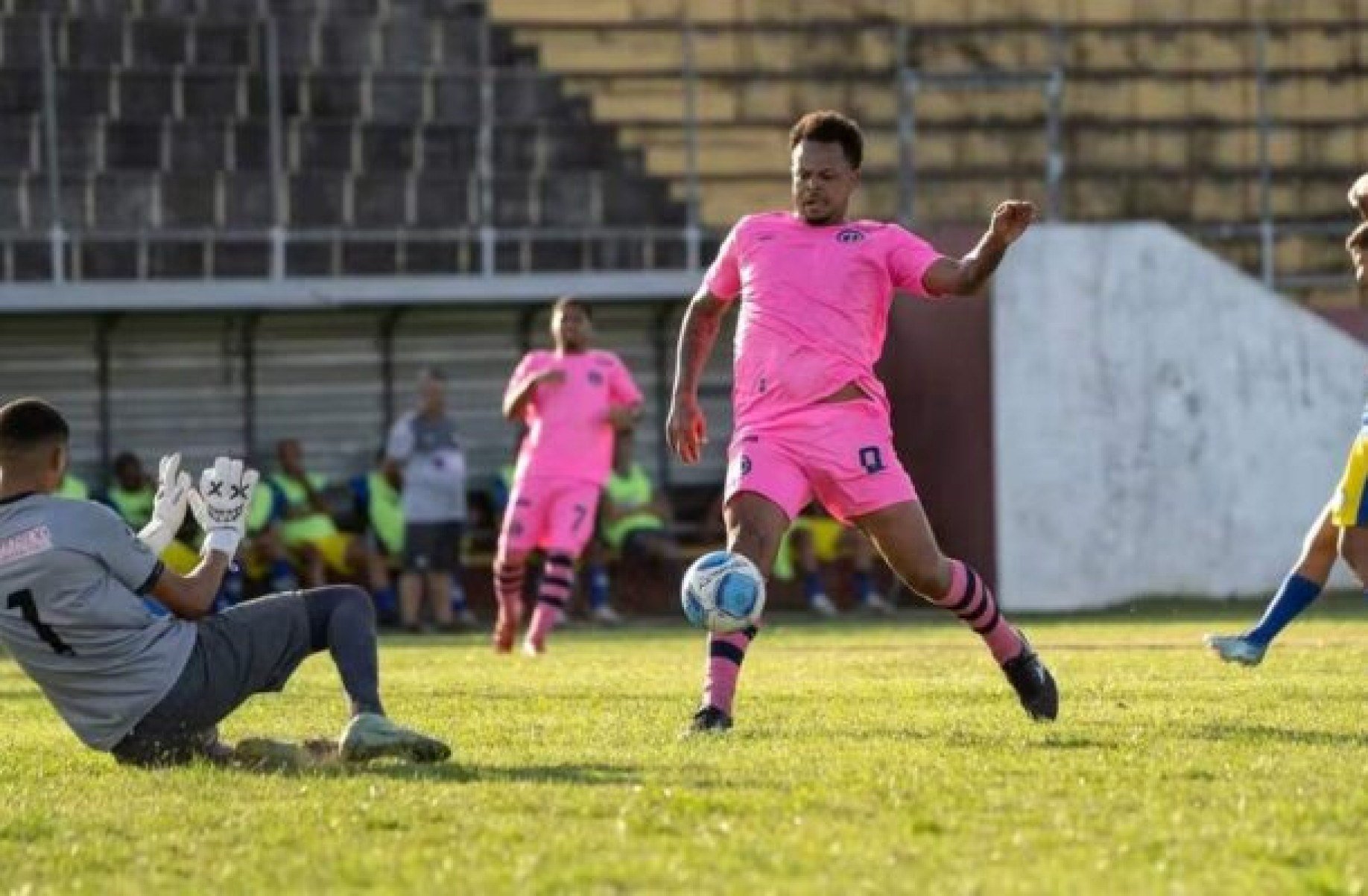 Bora Bill! Atacante marca em estreia por time vegano no Rio Grande do Norte