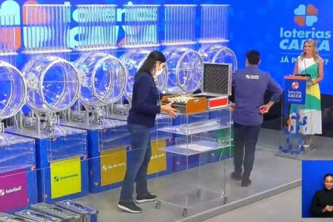 Loterias CAIXA | 01/10/2024 - (crédito: Reprodução/CAIXA) Loterias CAIXA | 01/10/2024 - (crédito: Reprodução/CAIXA)
