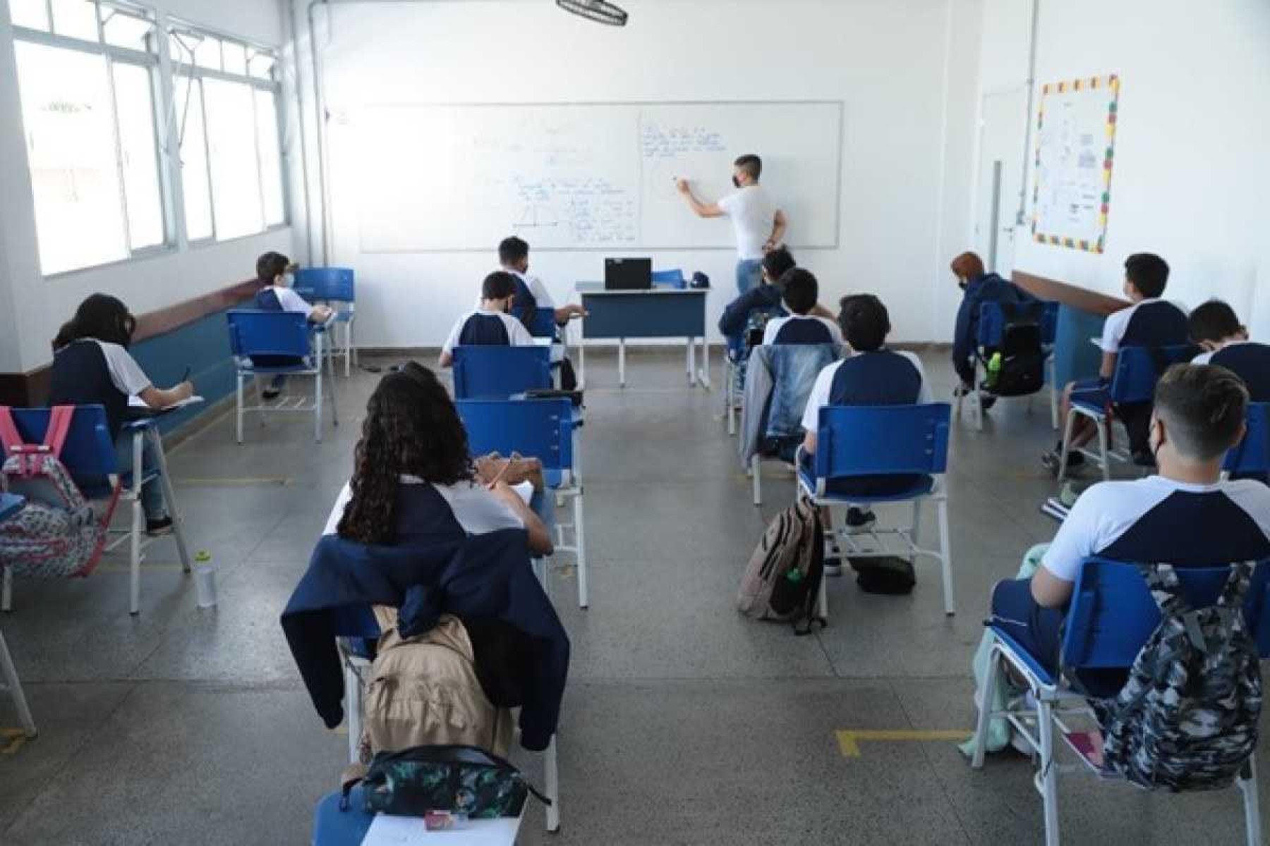 Elite Rede de Ensino aplica prova para bolsa de estudo; inscrições abertas 