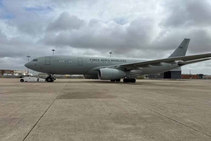 O retorno do KC-30 ao Brasil está condicionado a coordenações e protocolos adicionais, segundo a FAB -  (crédito: Divulgação/FAB )