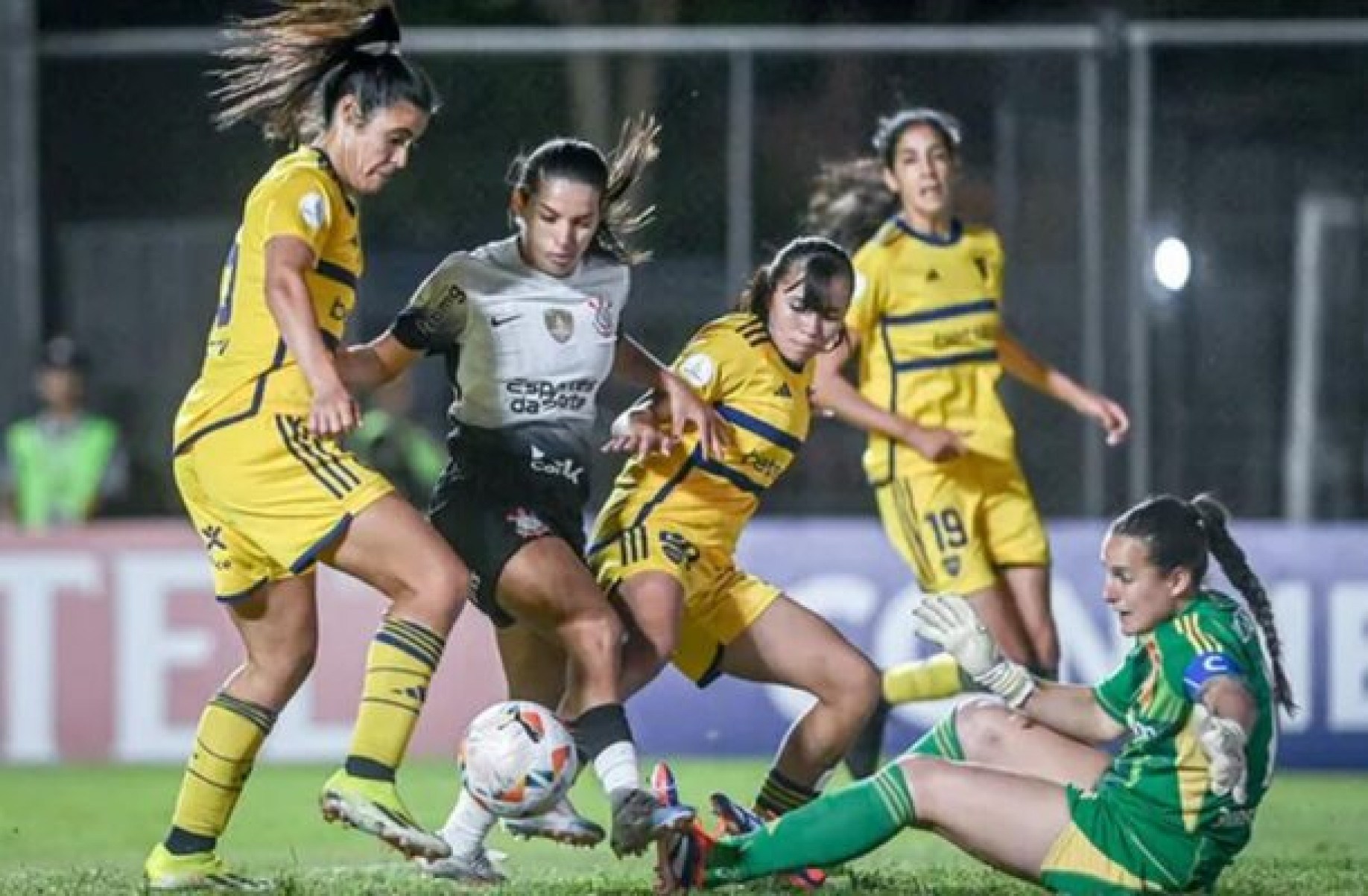 Corinthians só empata com Boca na estreia pela Libertadores Feminina