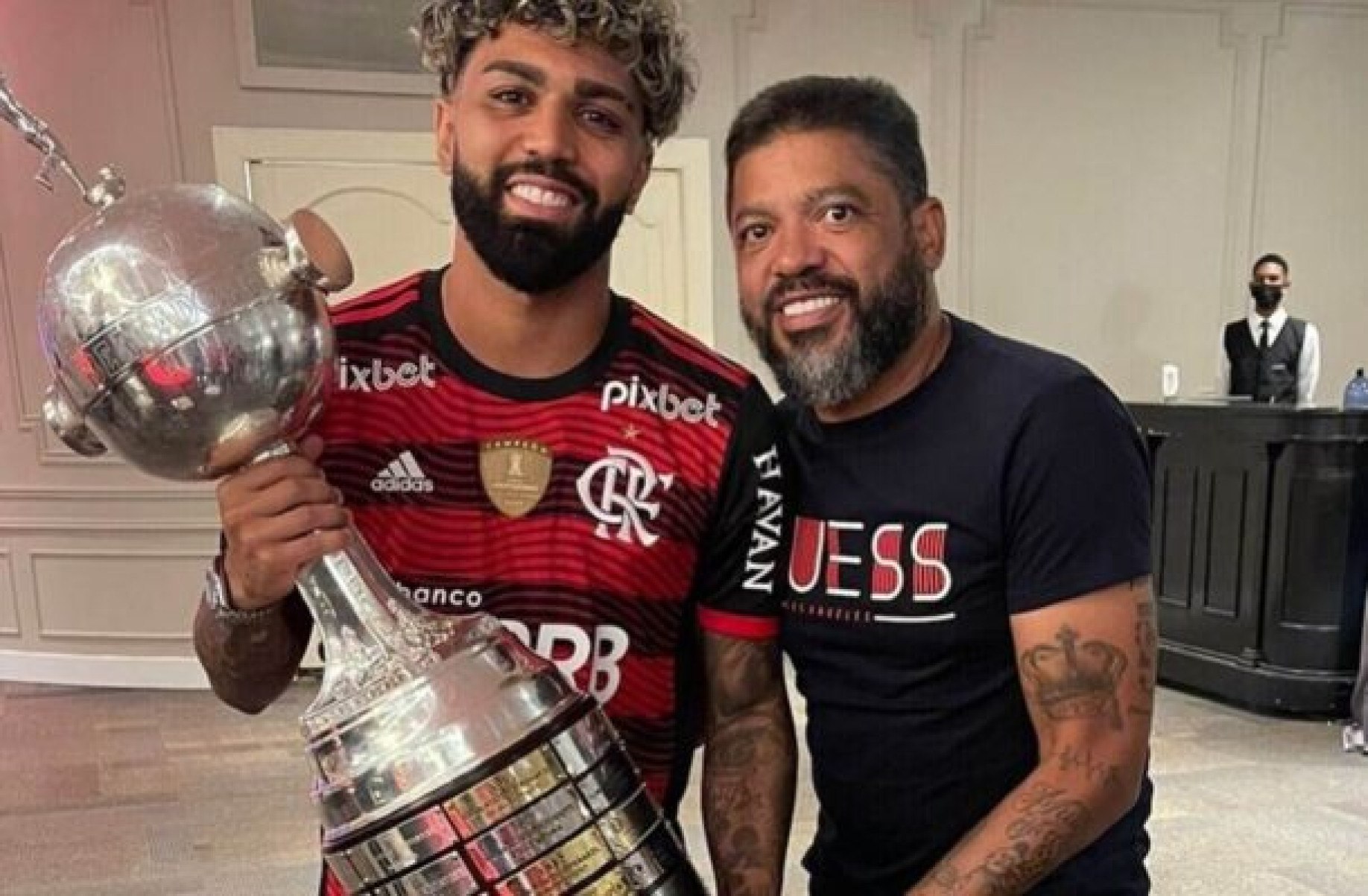 Post de Valdemir, pai do Gabigol, em sua rede social -  (crédito: Foto: Reprodução / Instagram)