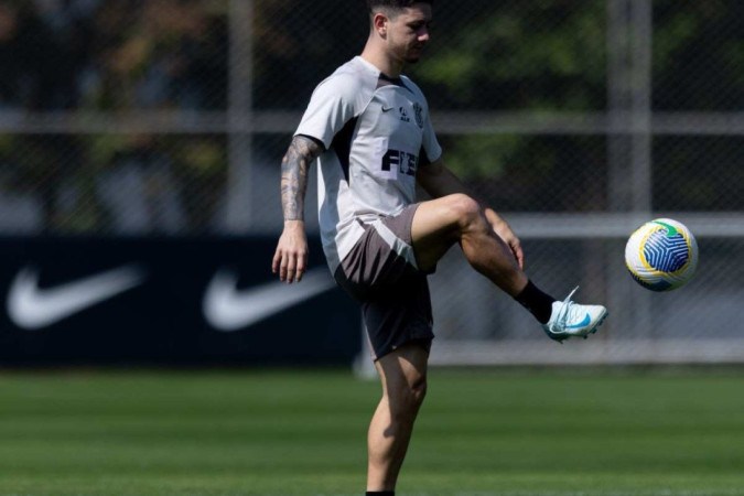 Rodrigo Garro durante treino do Corinthians -  (crédito: Rodrigo Coca/Agência Corinthians)