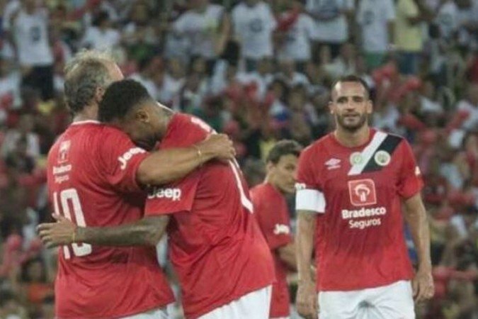 Zico mostra-se entusiasta de Neymar no Flamengo -  (crédito: Foto: Reprodução)