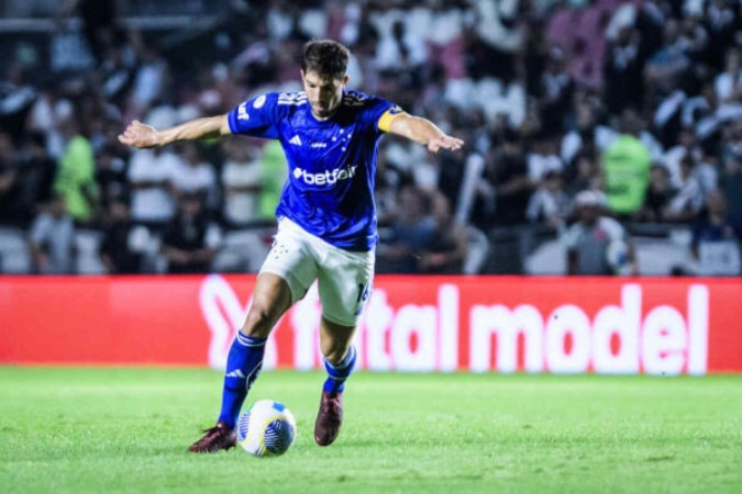  Vasco x Cruzeiro, em S..o Janu..rio, no Rio de Janeiro. ..Foto: Gustavo Aleixo/Cruzeiro ..IMPORTANTE: Imagem destinada a uso institucional e divulga....o, seu uso comercial est.. vetado incondicionalmente por seu autor e o Cruzeiro Esporte Clube. ..IMPORTANT: image intended for institutional use and distribution. Commercial use is prohibited unconditionally by its author and Cruzeiro Esporte Clube.
     -  (crédito: Foto: Gustavo Aleixo/Cruzeiro)