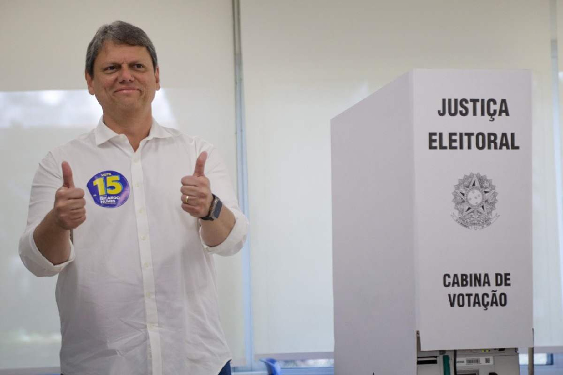 Tarcísio veta projeto de lei que prevê educação climática nas escolas de SP