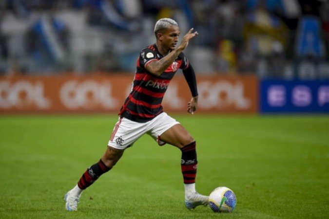 Wesley não apresenta lesão e fica à disposição para Flamengo x Fluminense, pelo Brasileirão - (crédito: Foto: Marcelo Cortes/CRF) Wesley não apresenta lesão e fica à disposição para Flamengo x Fluminense, pelo Brasileirão - (crédito: Foto: Marcelo Cortes/CRF)