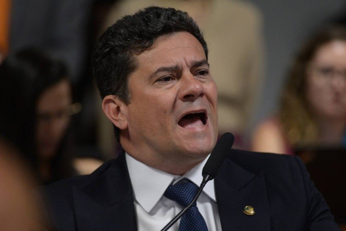 moroページ Moro critica articulação na CCJ e diz que governo teme sabatina de