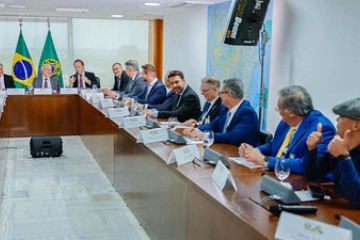 O presidente da Anfavea, Márcio de Lima Leite, anunciou o retorno do Salão do Automóvel, em São Paulo, em reunião com o presidente Lula nesta terça-feira (8/10) -  (crédito:  Ricardo Stuckert / Presidência da República)