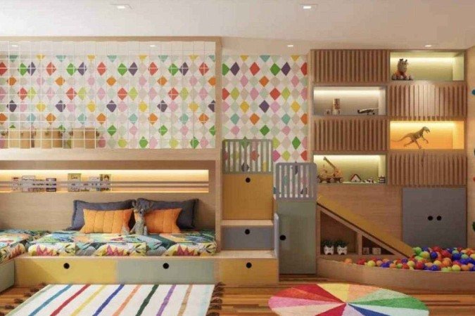 Projeto de quarto para gêmeos, da Mini Arquitetura Infantil. O espaço tem duas camas próximas e elementos que inspiram a criatividade e o brincar 