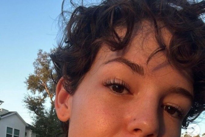 Bella Pozo, funcionária de um parque de diversões, moradora de Tampa (Flórida)