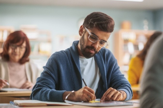 Uma preparação eficiente ajuda a evitar os erros mais comuns no Enem (Imagem: Gorodenkoff | Shutterstock) -  (crédito: EdiCase)