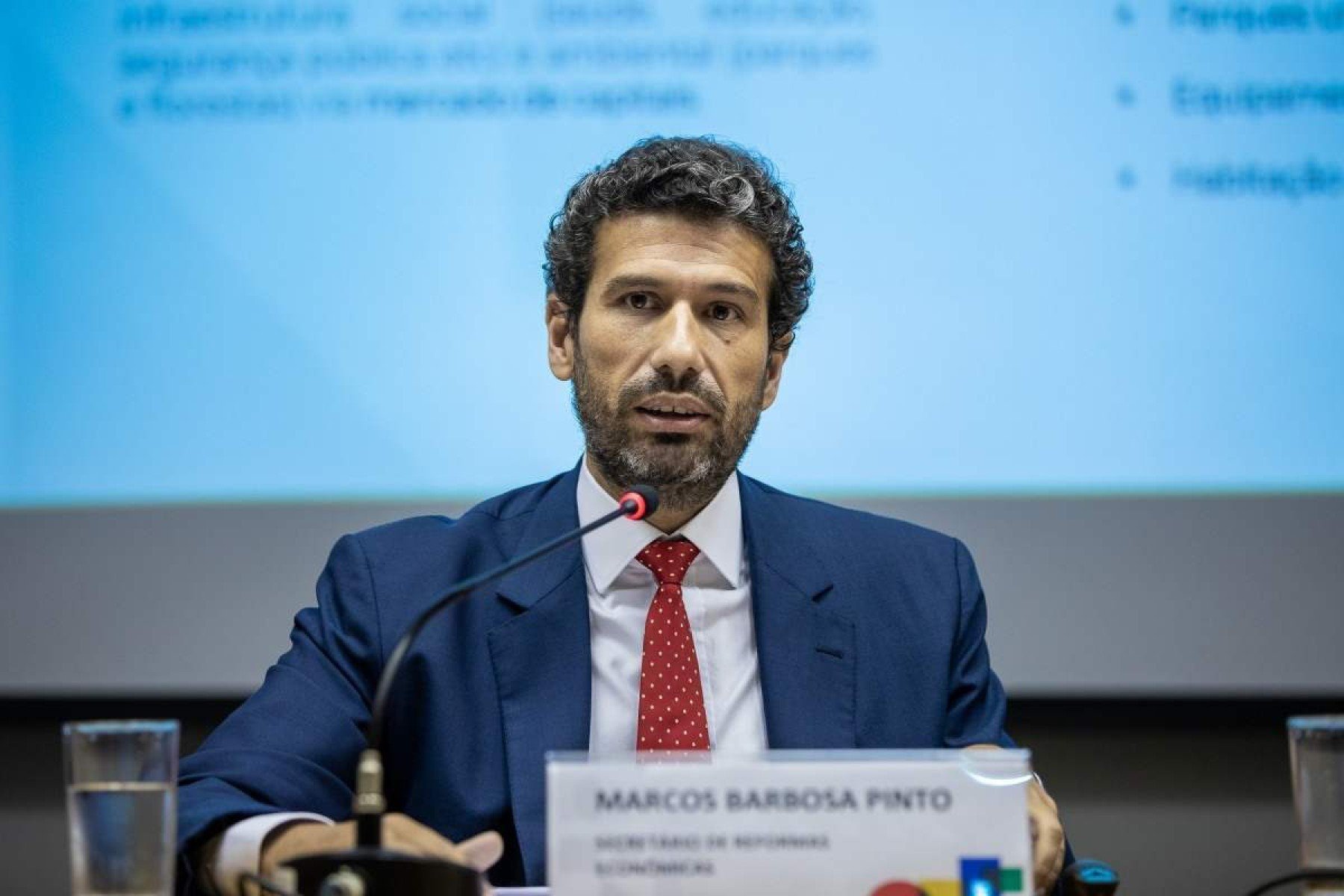 Fazenda prevê mudanças na Lei da Concorrência para regular plataformas digitais