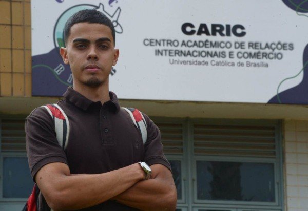  Ed Alves/CB/DA.Press