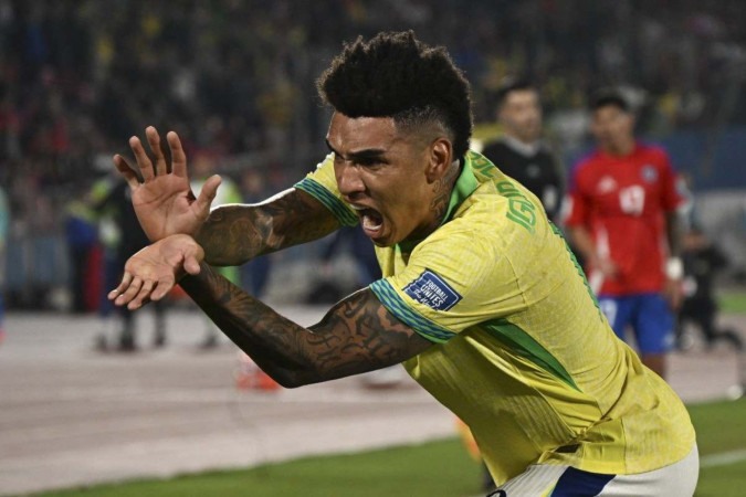 Igor Jesus marcou o primeiro gol do Brasil na partida no fim do primeiro tempo -  (crédito: Rodrigo Arangua/AFP)