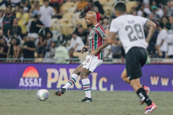 Zagueiro do Fluminense, Felipe Melo já sabe quando se aposentará - (crédito: Foto: MARCELO GONÇALVES / FLUMINENSE) Zagueiro do Fluminense, Felipe Melo já sabe quando se aposentará - (crédito: Foto: MARCELO GONÇALVES / FLUMINENSE)