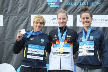 Ana Marcela Cunha, Lea Boy e Viviane Jungblut ocuparam o pódio na etapa portuguesa da Copa do Mundo de maratona aquática. -  (crédito: World Aquatics/Instagram)