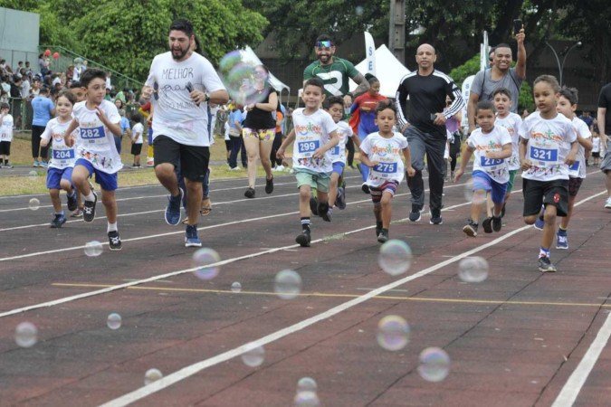 Prêmio para primeiro colocado de cada bateria será uma bicicleta - (crédito: Minervino Júnior/CB/D.A.Press) Prêmio para primeiro colocado de cada bateria será uma bicicleta - (crédito: Minervino Júnior/CB/D.A.Press)