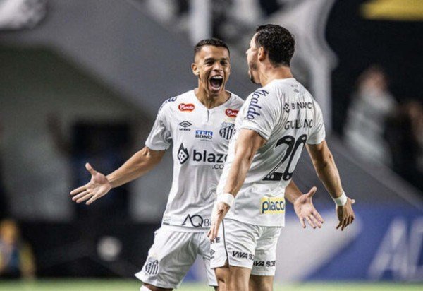 Fotos: Raul Baretta/ Santos FC