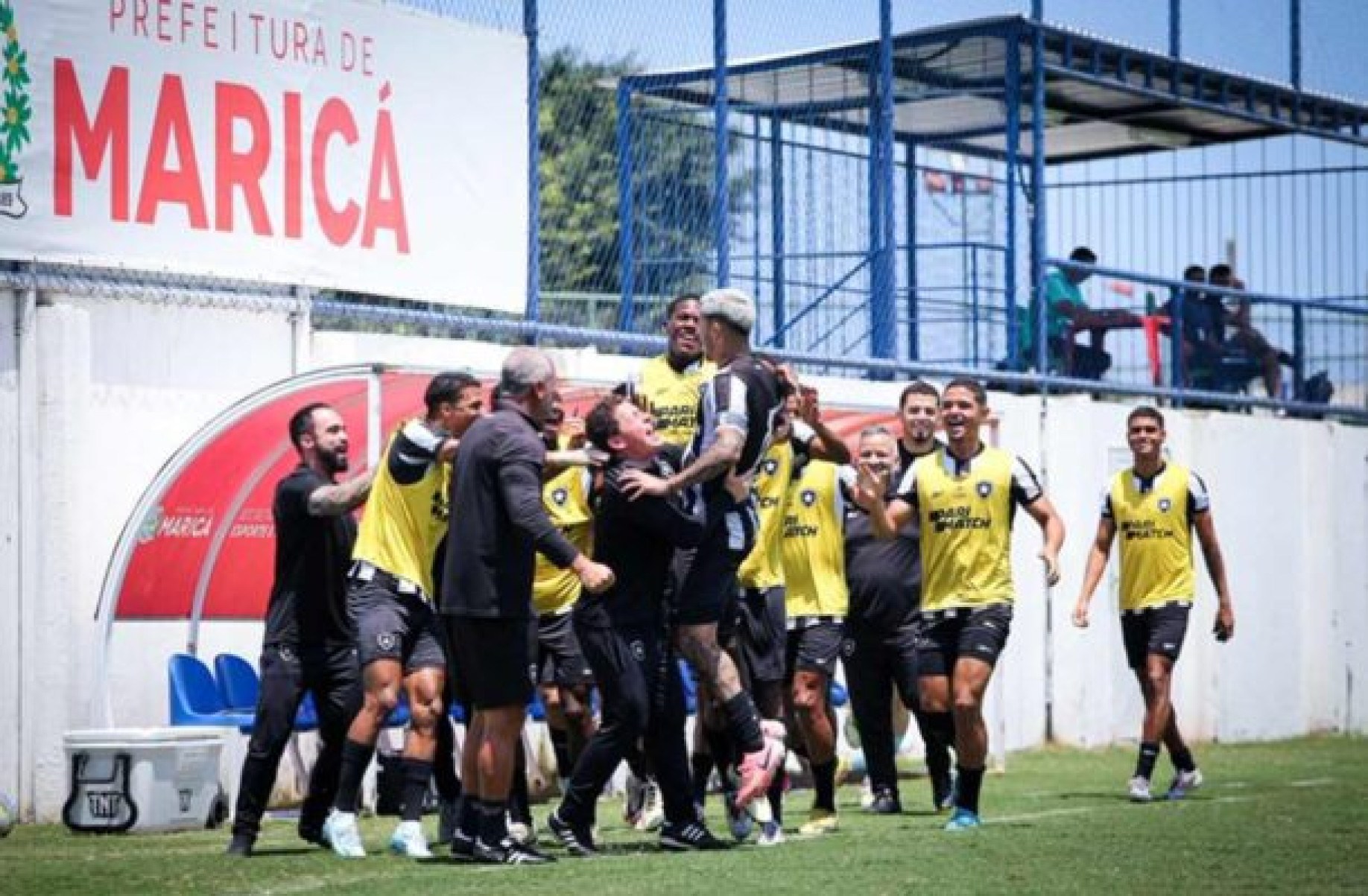 Botafogo arrasa o Atlético-MG no Brasileirão Sub-23