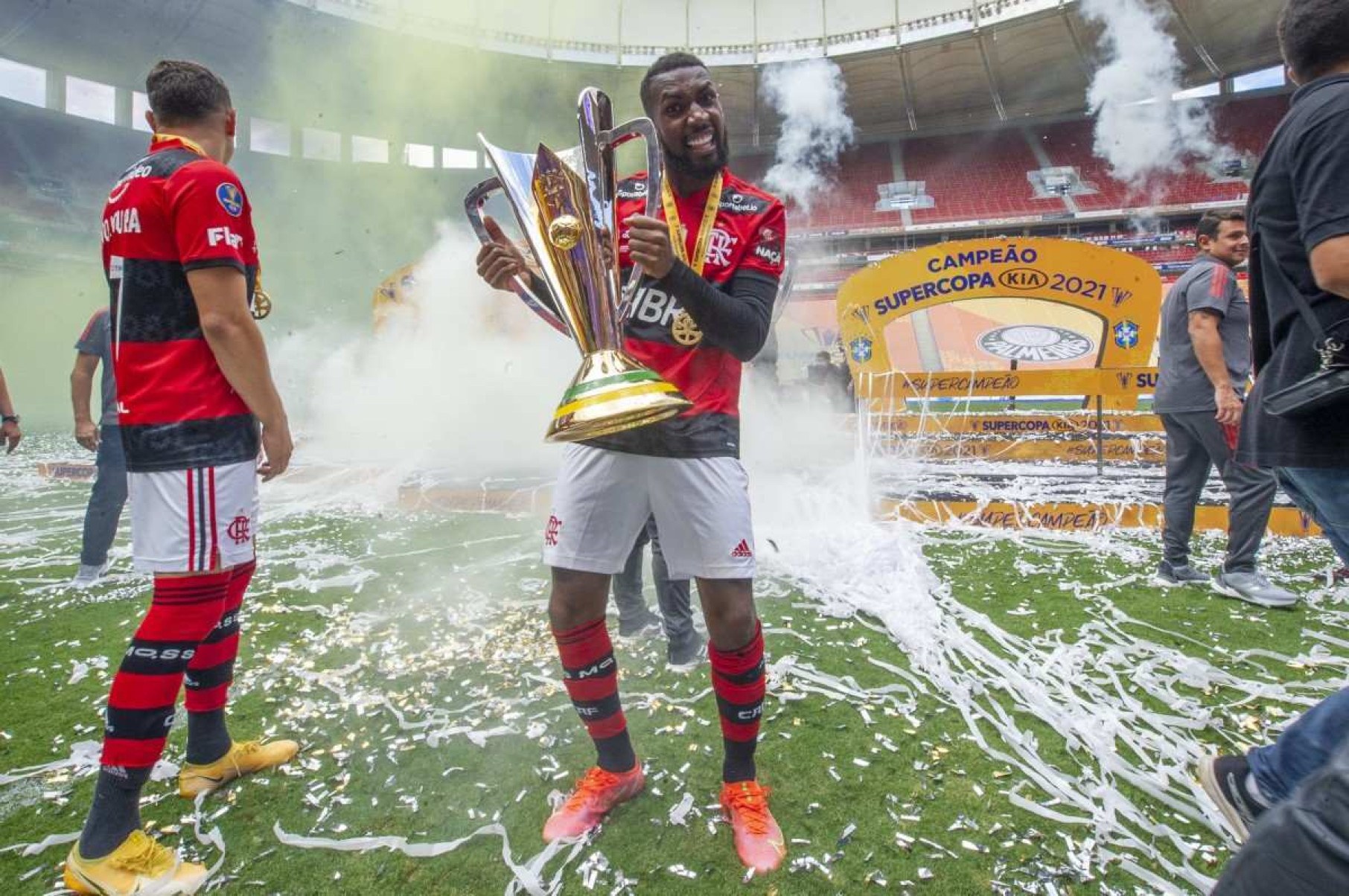 Jogadores da Seleção Brasileira cultivam lembranças do Mané Garrincha