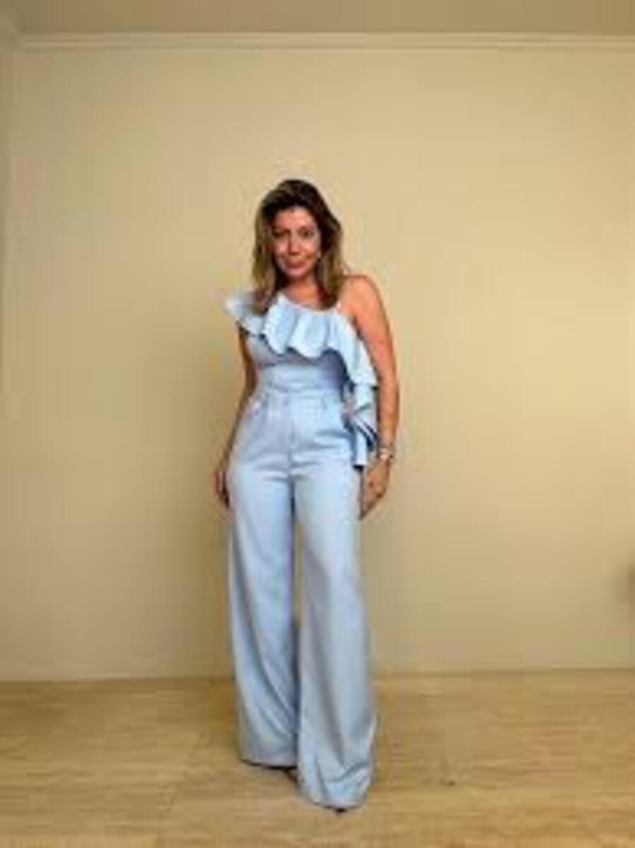 Azul bebê é suave e delicado