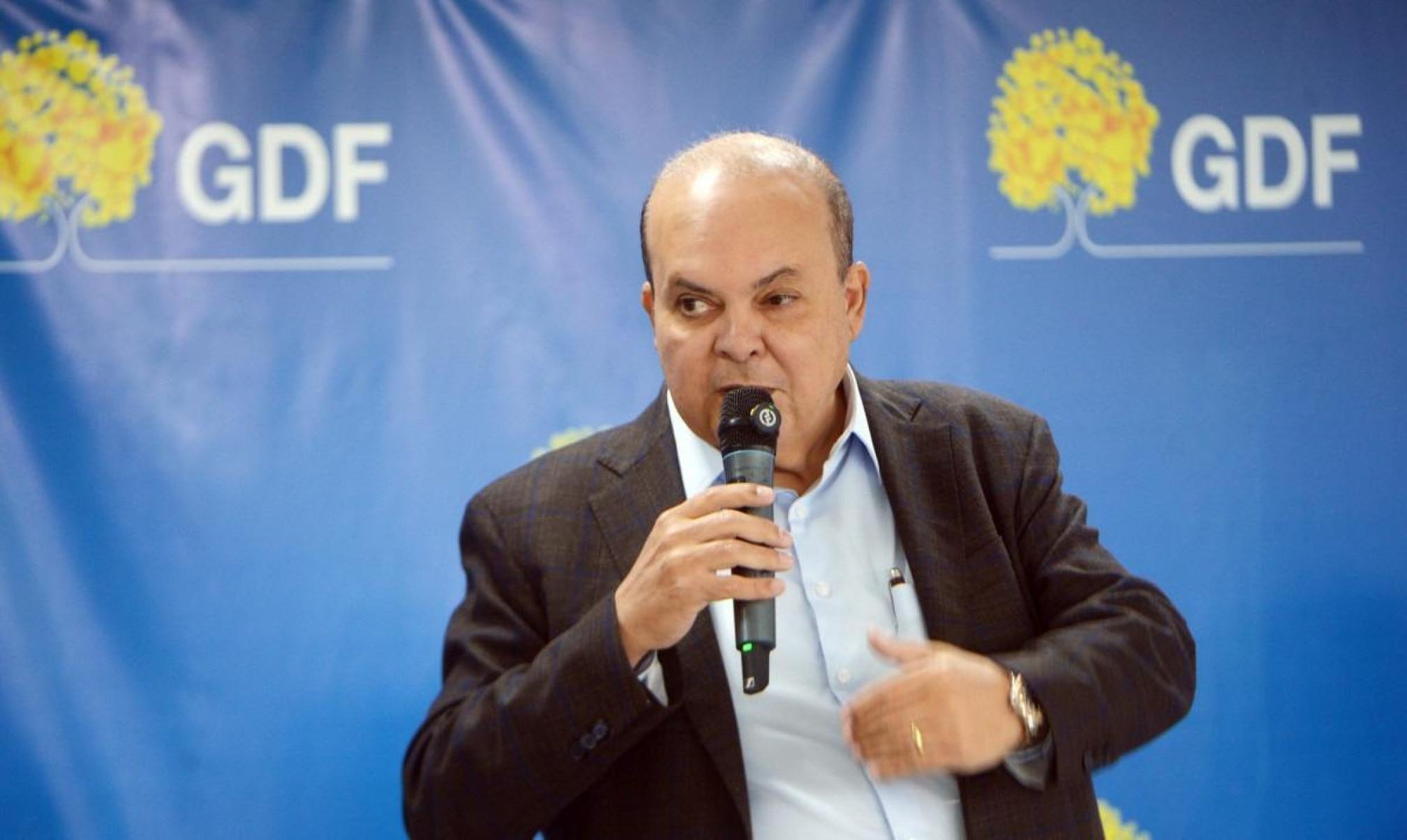 Ibaneis parabeniza Poli por vitória e coloca GDF 