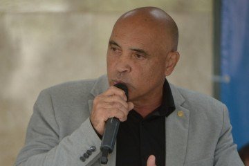  15/10/2024 Credito: Ed Alves/CB/DA.Press. Cidades. Privatização da Rodoviaria. Governandor Ibaneis Rocha assina Contrato de Concessão. Na foto o Detudo Distrital e presidente da CLDF  Wellington Luis.  -  (crédito:  Ed Alves/CB/DA.Press)