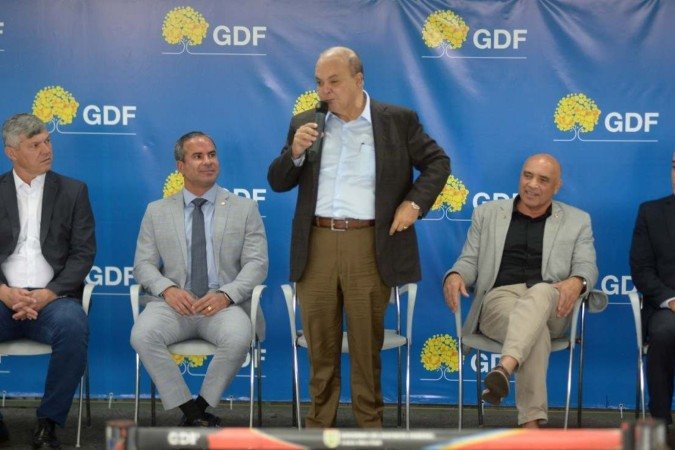  15/10/2024 Credito: Ed Alves/CB/DA.Press. Cidades. PrivatizaÃ§Ã£o da Rodoviaria. Governandor Ibaneis Rocha assina Contrato de ConcessÃ£o. 