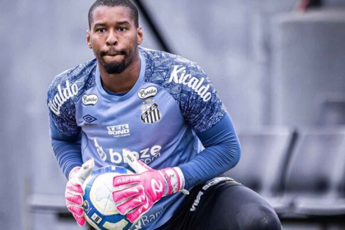 Diógenes vira substituto imediato de Brazão no Santos -  (crédito: Foto: Raul Baretta / Santos FC)