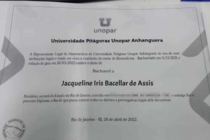 Certificado que teria sido entregue por Jacqueline Iris ao PSC Lab Saleme  -  (crédito: Divulgação)